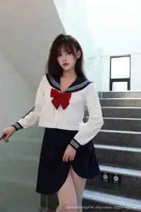 Nuo Mi's Captivating JK Uniform Look: Exclusive XiuRen No.10458 Collection - image 4