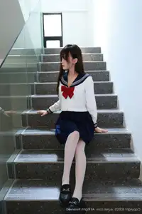 Nuo Mi's Captivating JK Uniform Look: Exclusive XiuRen No.10458 Collection - image 9