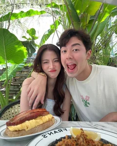 Top Thai Actresses and Their Romantic Relationships: Heartwarming Moments of Celebrity Couples - image 9