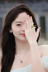VGU No.166: Gentle Youthful Beauty A Pure Smile Adorned with a Daisy Discover Her Enchanting Charm - image 0