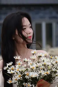 VGU No.166: Gentle Youthful Beauty A Pure Smile Adorned with a Daisy Discover Her Enchanting Charm - image 3
