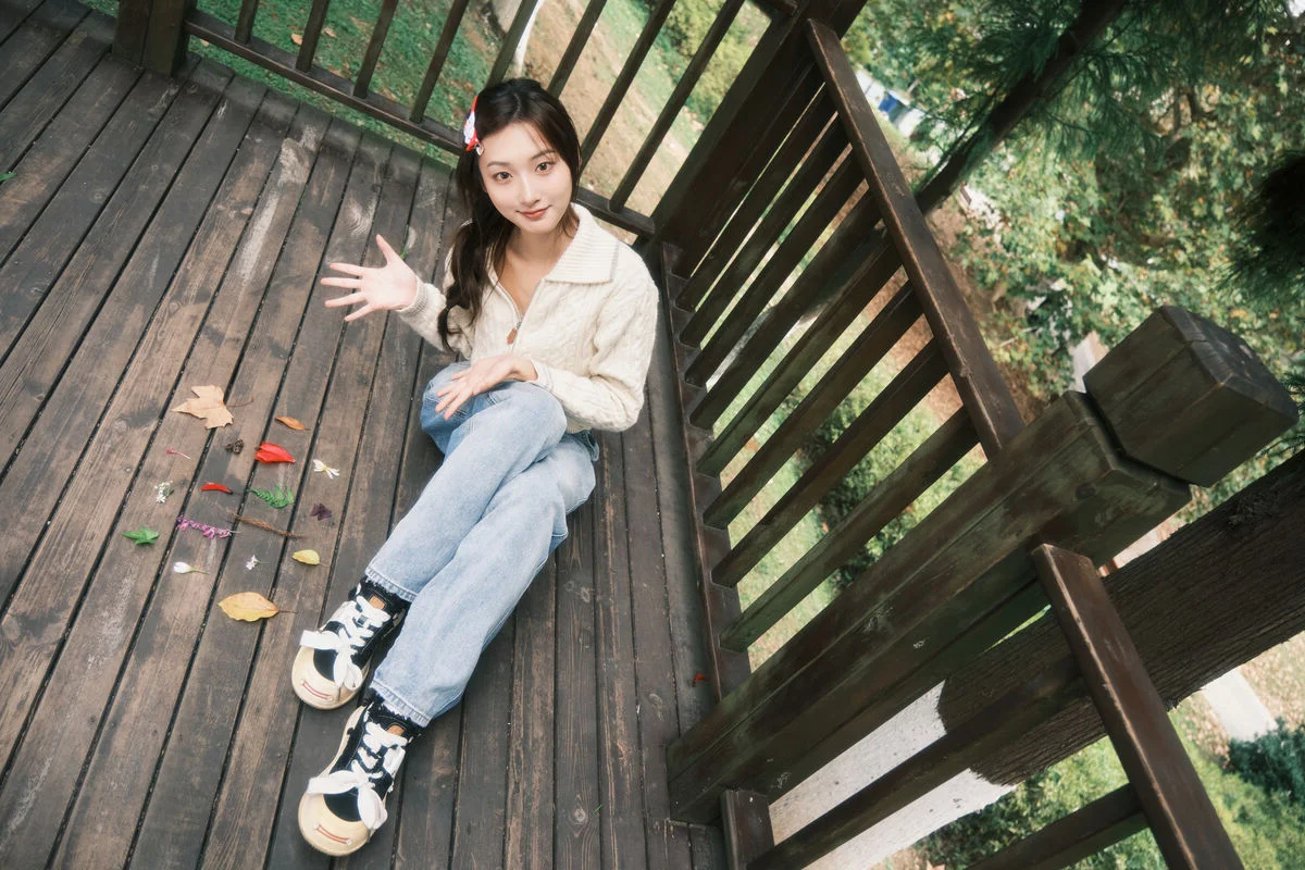Classic Allure: YiTuYu Art Language Vol.7916 Featuring Chen Nian Xiao Jiu
