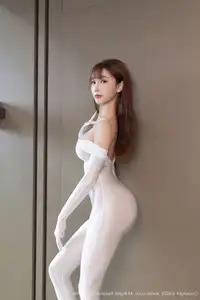 XiuRen No.10704: Lu Xuan Xuan Graceful in White, Captivating Elegance That Draws Every Gaze - image 16