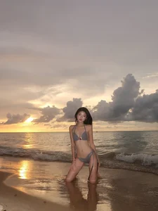 From Academic Excellence to Beach Glamour: The Gifted School Student Redefining Summer Fashion Trends - image 8