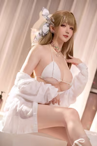 Coser Hoshilily: Alluring NIKKE Viper Swimsuit Cosplay by Chinese Model - image 5