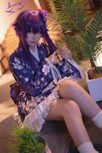 Ethereal New Year Elegance: Lunananya’s Stunning Igusa Haruka Cosplay from Blue Archive - image 8