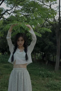 Exploring the Aesthetic of YITUYU Art Language: The Wild Girl June 2024 Collection - image 14