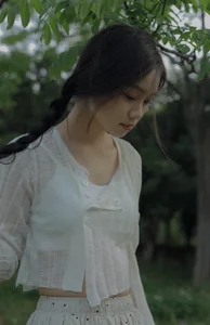 Exploring the Aesthetic of YITUYU Art Language: The Wild Girl June 2024 Collection - image 11