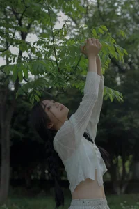 Exploring the Aesthetic of YITUYU Art Language: The Wild Girl June 2024 Collection - image 10