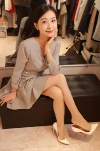IESS Xiao Jie No.2150: Discover the Refined Beauty of Chinese Model in an Exclusive Photo Collection - image 23