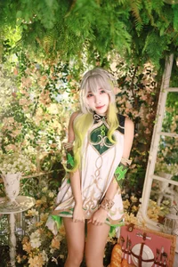 Ethereal Wisdom: Mumu Momo Captures the Divine Essence of Nahida in Stunning Cosplay - image 11