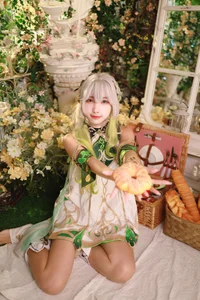 Ethereal Wisdom: Mumu Momo Captures the Divine Essence of Nahida in Stunning Cosplay - image 8