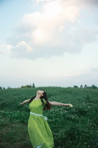 Artistic Portraits in Dali: Xiao U for YiTuYu Art Language Vol.9132 - Vintage Bus Aesthetic - image 12