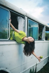 Artistic Portraits in Dali: Xiao U for YiTuYu Art Language Vol.9132 - Vintage Bus Aesthetic - image 2