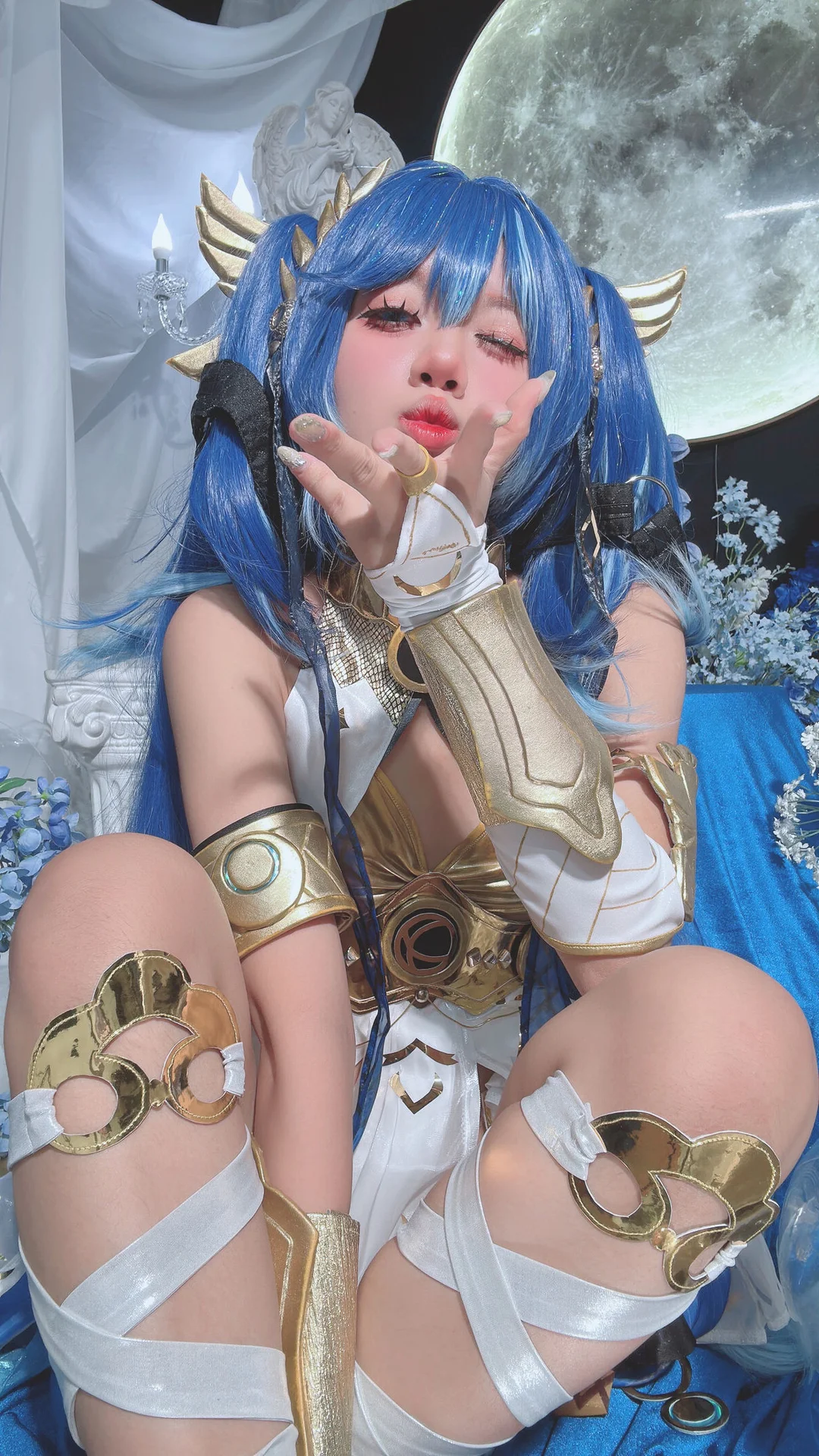 Stunning Iuno Cosplay by PoppaChan from Wuthering Waves - High-Quality Anime Gaming Photography Part 01
