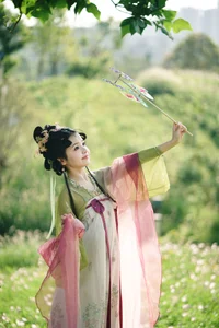 Captivating Visuals in YiTuYu Art Language Vol.7285 Featuring Xiao Yu - image 17
