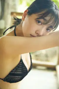Maya Imamori: Discover Pure Charm in 'Love Begins' 1st Photobook Part02 - image 7
