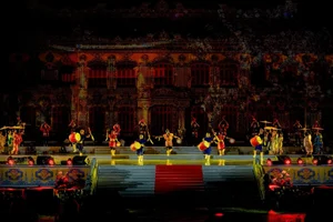 Kien Trung Palace Shines at Hue Festival: A Night of Royal Splendor - image 0