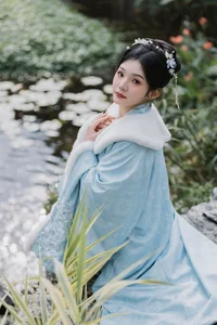 Classic Grace: YiTuYu Art Language Vol.6508 Featuring Yi Xin - image 2