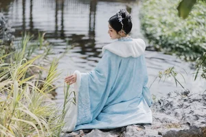 Classic Grace: YiTuYu Art Language Vol.6508 Featuring Yi Xin - image 3