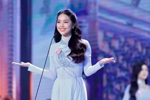 Top Swimsuit Performers and Stunning Physiques at Miss Vietnam 2024 - image 0