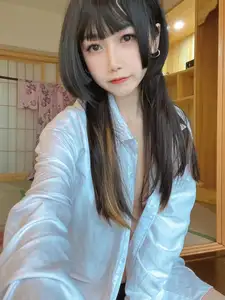 Captivating Kitagawa Marin Cosplay by 不呆猫: Your Favorite Waifu Comes to Life! - image 6