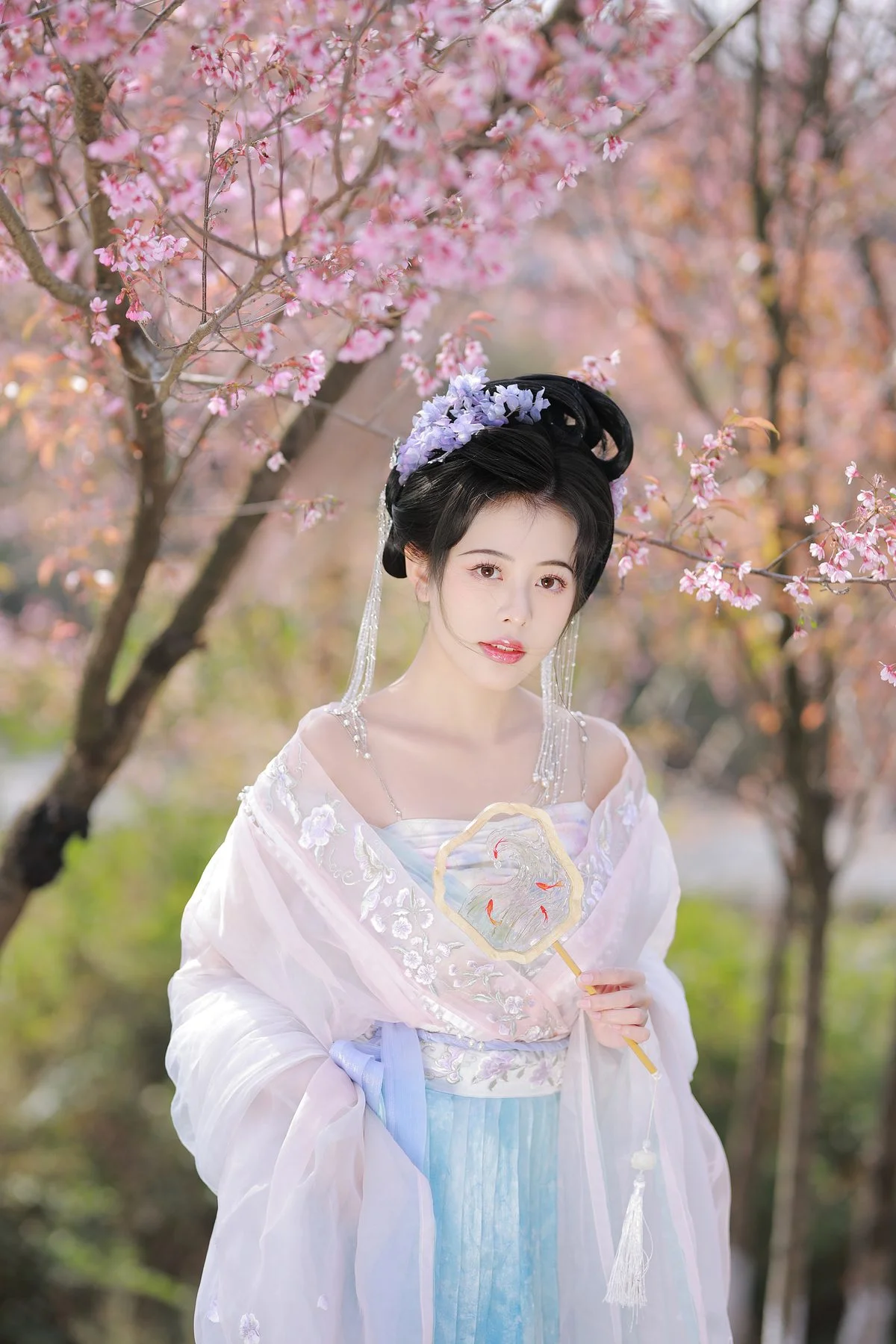 YiTuYu Art Language Vol.5908 Featuring Gua Zao Xiao Yang Photography Collection