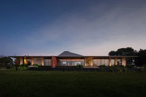 The Pyramid Roof Villa: A Unique Architectural Landmark in Hanoi - image 9