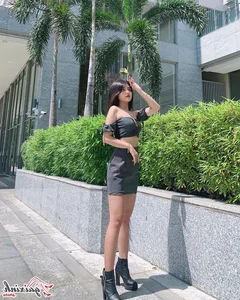 Reency Ngô: The Gen Z TikTok Star Redefining Cute and Dynamic Fashion Trends - image 9