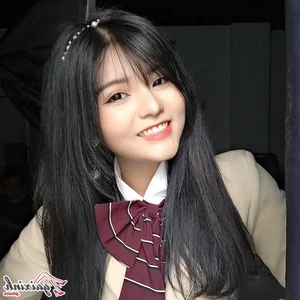 Reency Ngô: The Gen Z TikTok Star Redefining Cute and Dynamic Fashion Trends - image 4