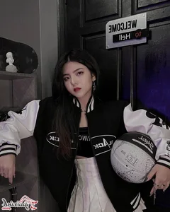 Reency Ngô: The Gen Z TikTok Star Redefining Cute and Dynamic Fashion Trends - image 15