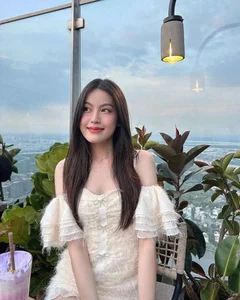 HIEUTHUHAI Concert Mystery: Why His Influencer Girlfriend Was Notably Absent from the 'Anh Trai' Event - image 3