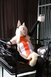 Coser G44: The Enigmatic Charm of Esper Girl Alice (Code 24P) - image 1