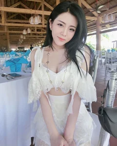 Elegant Wedding Moments of Ông Thoại Liên and Her Mysterious Groom - image 2