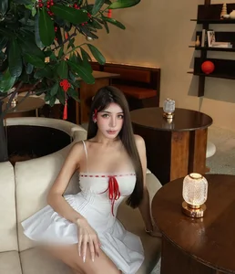 Stunning Malaysian Fashion Influencer Turns Heads with Bold Outfits and Deep Necklines - image 3