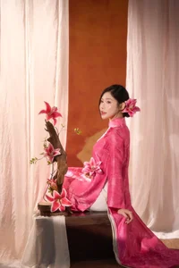 Elegant Pink Silk Ao Dai - Traditional Vietnamese Dress for Weddings and Special Occasions | Soft Pink Silk Fashion - image 7