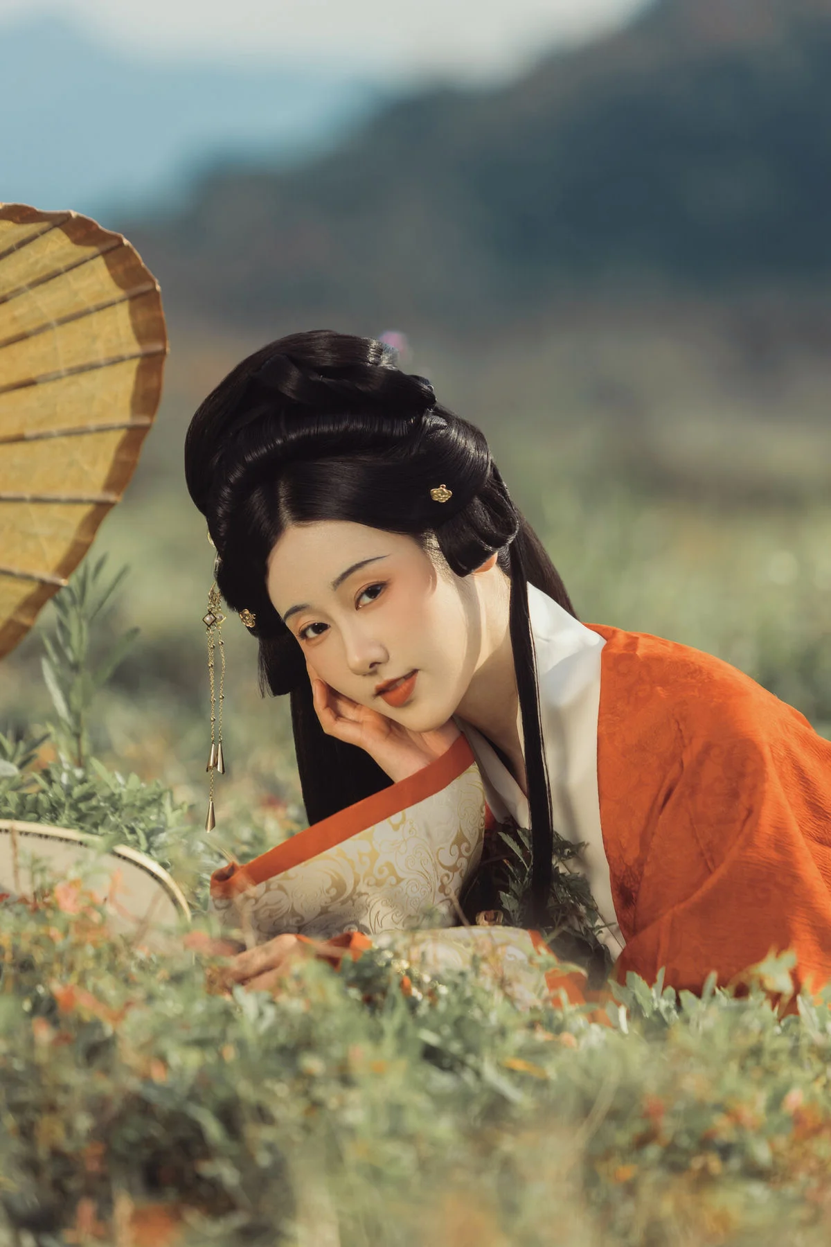 YiTuYu Art Language Vol.8106: The Ethereal Beauty of Su Chen in 29 Artistic Portraits