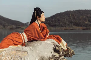 YiTuYu Art Language Vol.8106: The Ethereal Beauty of Su Chen in 29 Artistic Portraits - image 24