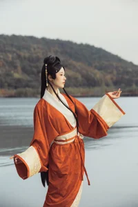 YiTuYu Art Language Vol.8106: The Ethereal Beauty of Su Chen in 29 Artistic Portraits - image 7