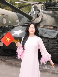 DJ Mie Shines in Traditional Ao Dai for Vietnam’s National Celebration Gallery - image 3