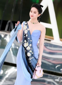Liu Yifei: The Eternal Beauty and Her Lasting Impact on Global Cinema - image 1