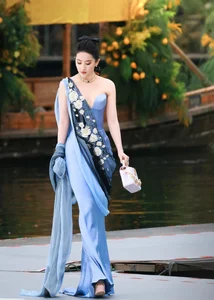 Liu Yifei: The Eternal Beauty and Her Lasting Impact on Global Cinema - image 5