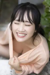 Discover Okumura Riho's Captivating Beauty vol.2: An Alluring Gaze and Natural Grace - image 9