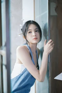 Bold Visual Expressions: YiTuYu Art Language Vol.4955 Featuring Feng - image 17
