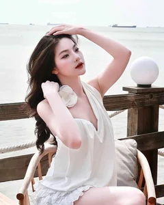 Meet the Attractive Fiancée of Football Star Ho Tuan Tai - image 3