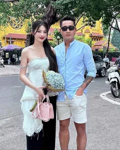 Meet the Attractive Fiancée of Football Star Ho Tuan Tai - image 9