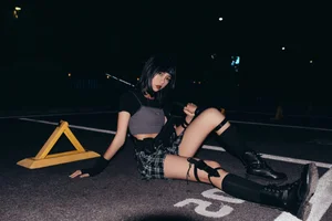 YiTuYu Art Language Vol.6072 Cmz Modern Artistic Portrait Series - image 5