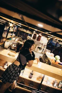 YiTuYu Art Language Vol.6072 Cmz Modern Artistic Portrait Series - image 14