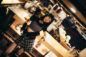 YiTuYu Art Language Vol.6072 Cmz Modern Artistic Portrait Series - image 4