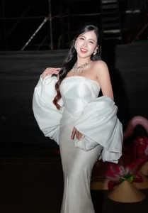 Radiant Beauty of the Yellow Ao Dai at Night - image 0